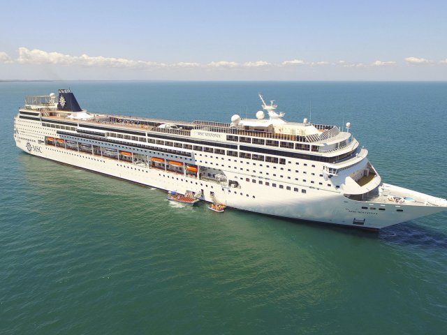 Luxe cruise langs <b>Griekenland, Italië en Kroatië</b> o.b.v. volpension