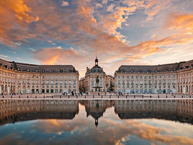 Ontdek de cultuur en historie van <b>Bordeaux</b> incl. 4*-hotel en vlucht