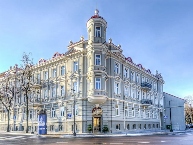 Ontdek de historische binnenstad van Vilnius incl. vlucht