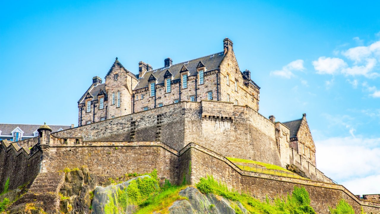 Stedentrip <b>Edinburgh</b> met verblijf in luxe appartement aan de voet van Edinburgh Castle