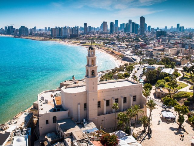 Ontdek de veelzijdige stad <b>Tel Aviv</b> vanuit een luxe hotel bij het strand incl. vlucht!
