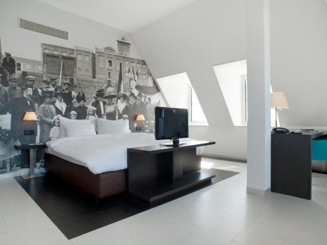 SUITE DEAL! ⚡️ Heerlijk ontspannen in Zaandam incl. verblijf in suite met privé sauna