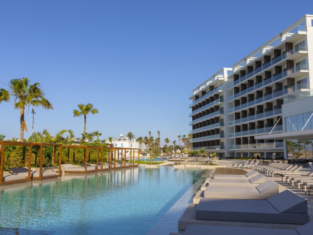 Luxe 5*-hotel op het zonnige eiland <b>Cyprus</b> o.b.v. halfpension