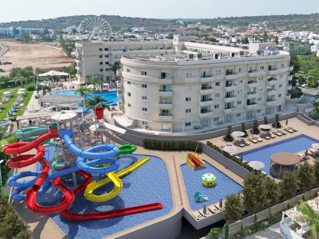 All-inclusive genieten in 4* hotel op Cyprus met splinternieuw waterpark incl. vlucht en transfer