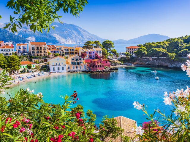 15-daagse luxe cruise vanaf Barcelona naar Frankrijk, Italië, Griekse eilanden en Ibiza o.b.v. volpension of all-inclusive