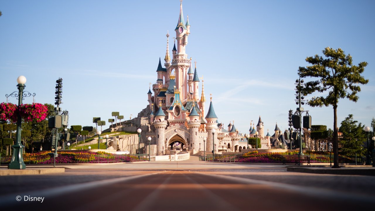 Geniet van magische momenten in <b>Disneyland<sup>®</sup> Paris</b> incl. 1 dag entree, hotel en ontbijt
