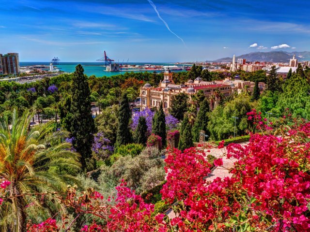11-daagse cruise vanaf Barcelona naar Frankrijk, Italië, Spanje, Marokko en Gibraltar o.b.v. volpension of all-inclusive
