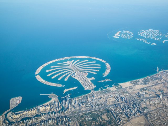 Fly & drive <b>Verenigde Arabische Emiraten</b> incl. vlucht, huurauto en ontbijt