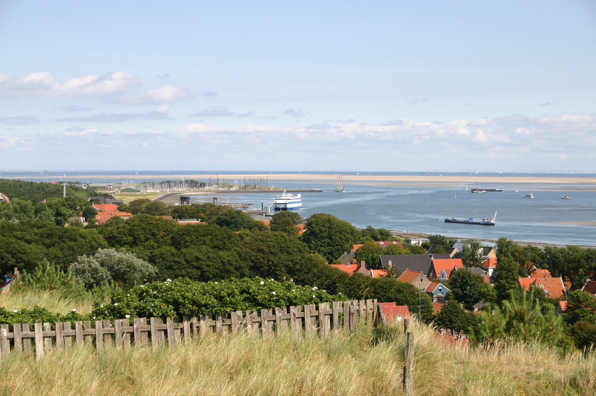 Uitwaaien Op Vlieland In Een Hotel Incl. Ontbijt En Korting Overtocht