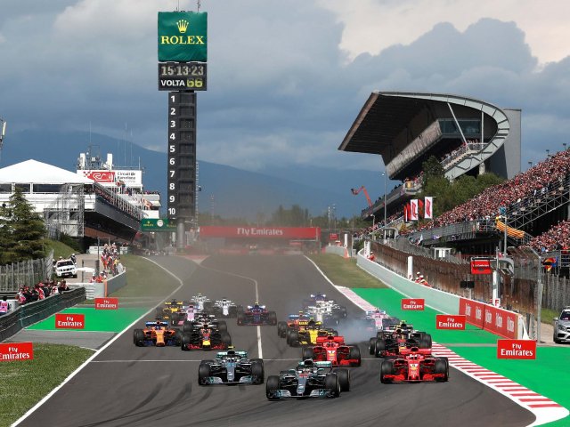 Weekendticket F1: Grand Prix van <b>Spanje</b> in <b>Barcelona</b> incl. hotel o.b.v. halfpension en weekendticket
