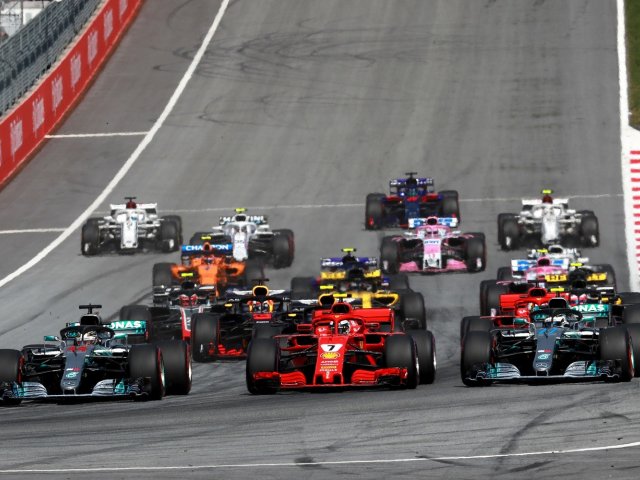 Formule 1: Grand Prix Oostenrijk incl. hotel, ontbijt en F1 weekendticket