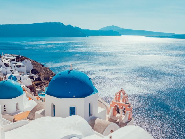 Eilandhoppen <b>Mykonos, Santorini, Naxos en Paros</b> incl. vlucht, ontbijt en overtochten