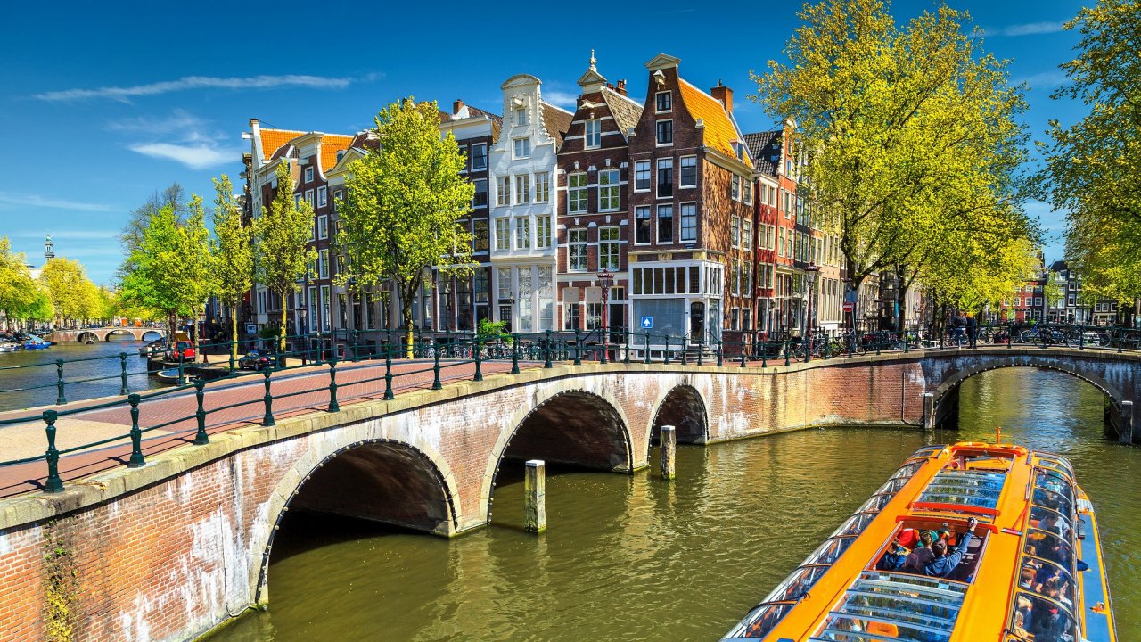 Aan de groene rand van <b>Amsterdam</b> incl. ontbijt en optioneel diner