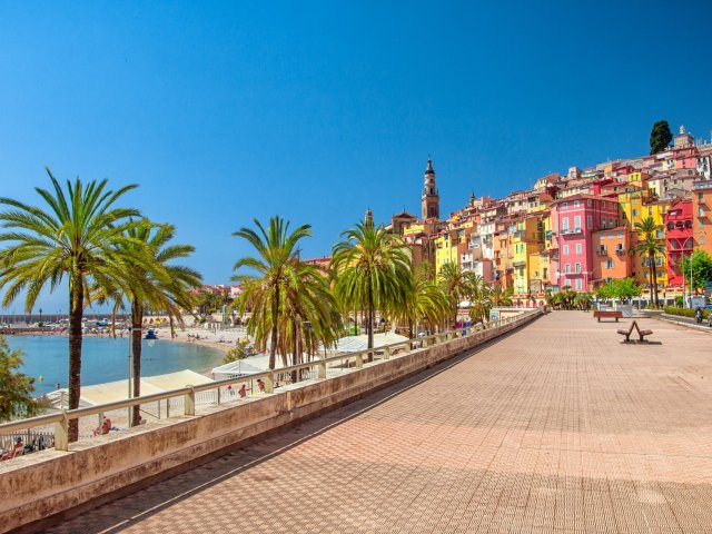 Geniet aan de Côte d’Azur in de kustplaats Nice incl. vlucht en ontbijt
