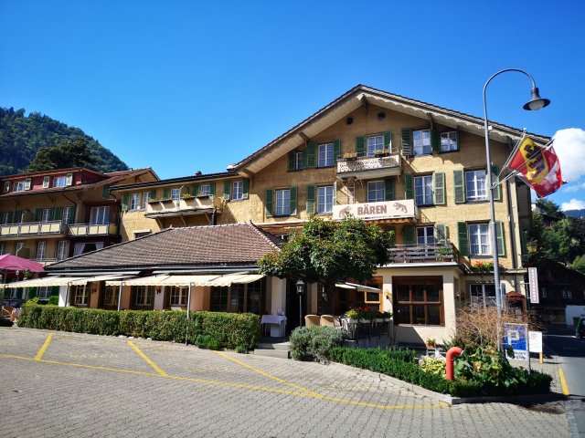 Rustiek hotel nabij <b>Interlaken</b> incl. ontbijt en vele extra's