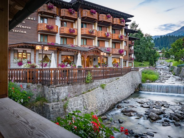 Verblijf in het hart van <b>Trentino</b> incl. 5-gangendiner, ontbijt en leuke extra's