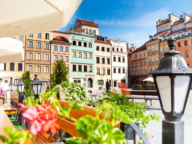 Stedentrip met prachtig hotel in het hart van <b>Warschau</b> incl. vlucht en ontbijt