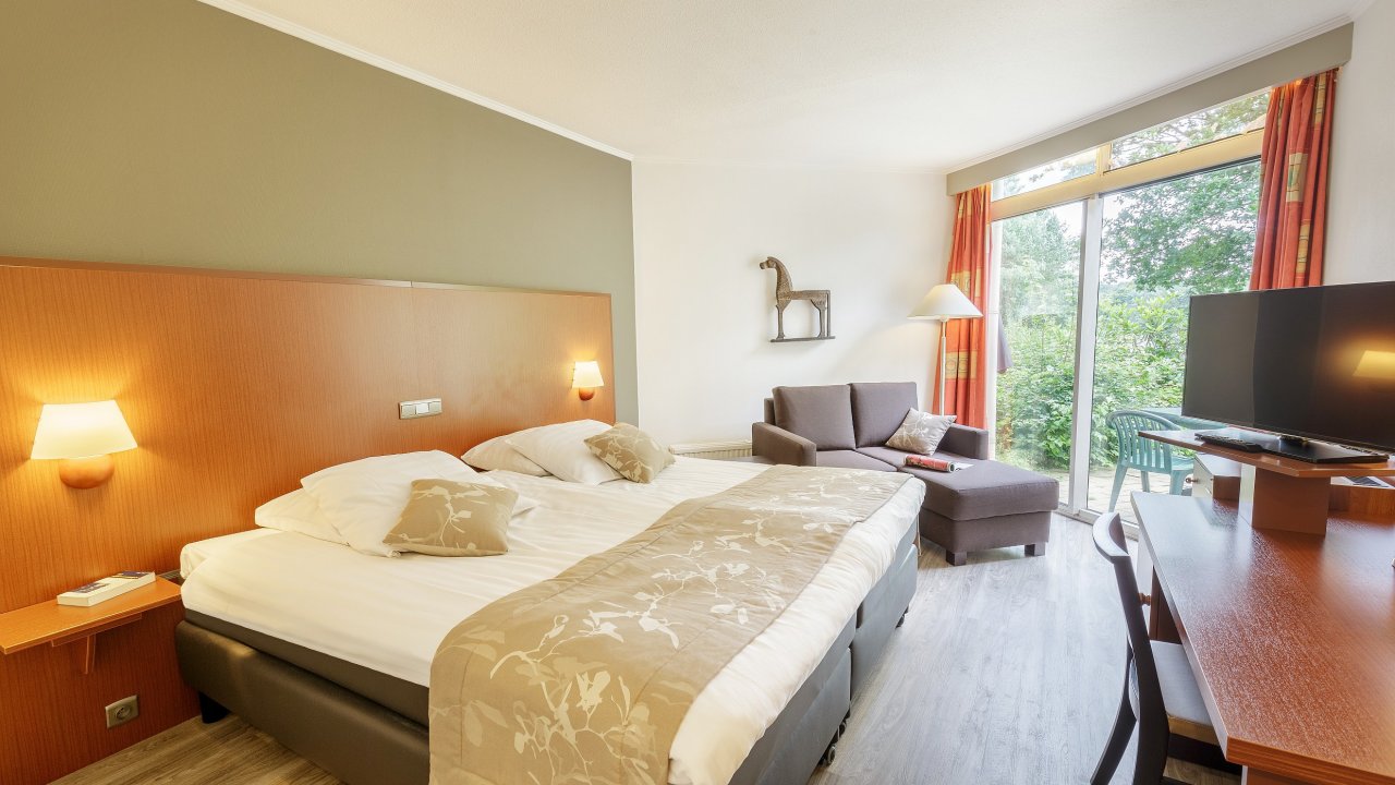 Verblijf in een hotelkamer op <b>Center Parcs De Vossemeren</b> incl. ontbijt