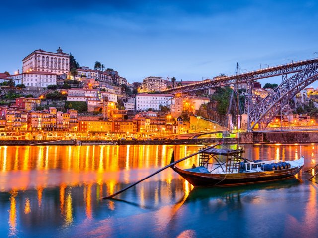 Luxe 5*-stedentrip naar <b>Porto</b> incl. vlucht en ontbijt