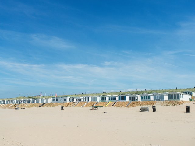 Ontspannen aan het strand van <b>Zandvoort</b> in een 4*-hotel