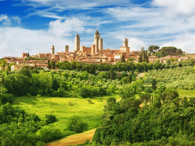 Uniek verblijf in historisch <b>San Gimignano</b> in <b>Toscane</b> incl. ontbijt