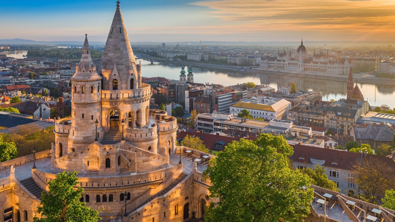 Ontdek <b>Boedapest</b>: de parel aan de Donau incl. vlucht en ontbijt