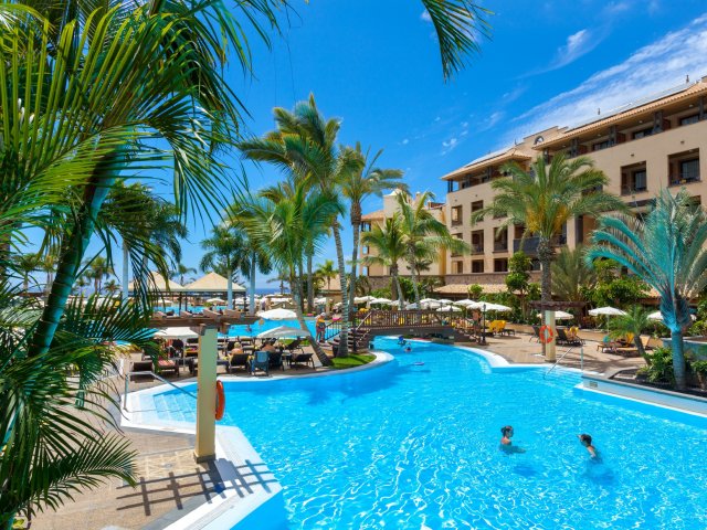 Winterzonvakantie in luxe 5*-hotel op <b>Tenerife</b> incl. vlucht, transfer en ontbijt