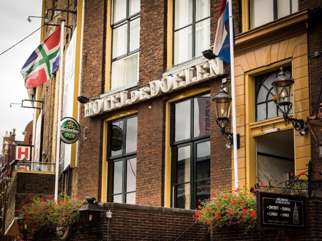 Boek een hotel tegenover de Martinitoren in Groningen